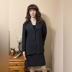 Lowered price. Black And Grey Suit. 14.  Vintage and in excellent condition